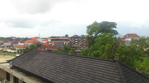 Výhled z okna bytu v oblasti Mar