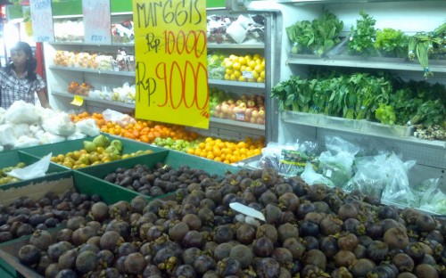 Manggis, mangosteen Manggis, mangosteen
